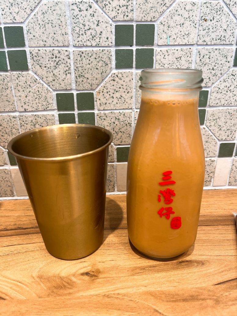 三灣仔冰室 絲襪奶茶